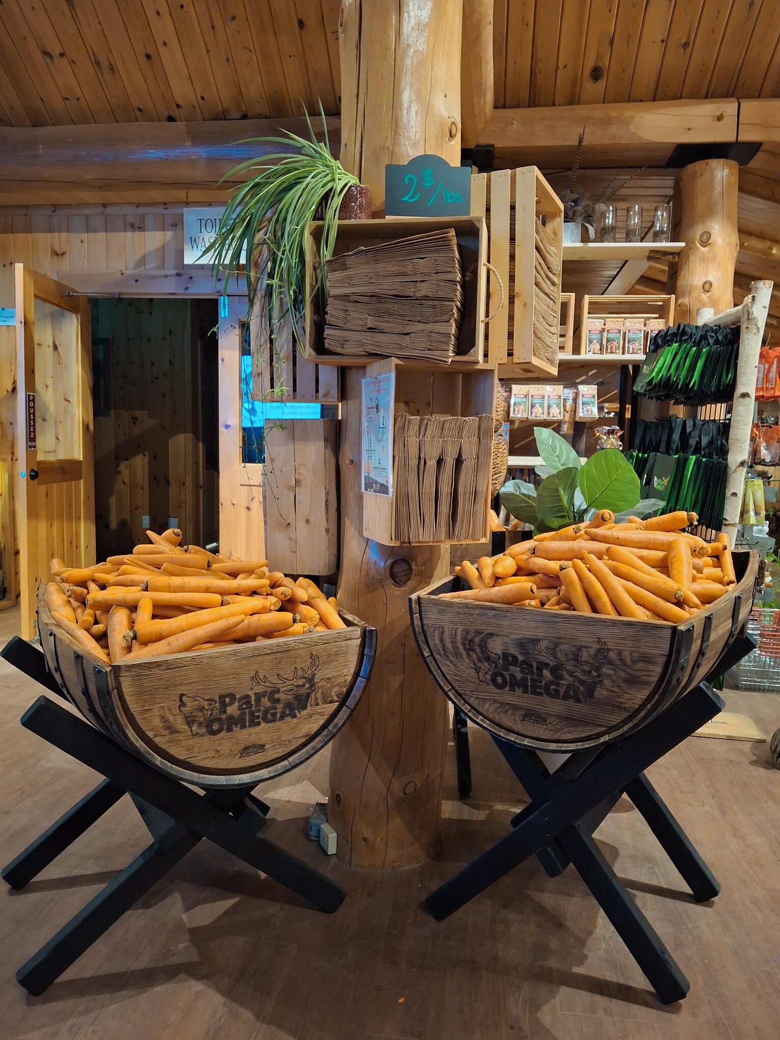 Carottes en vente à la Maison du Parc